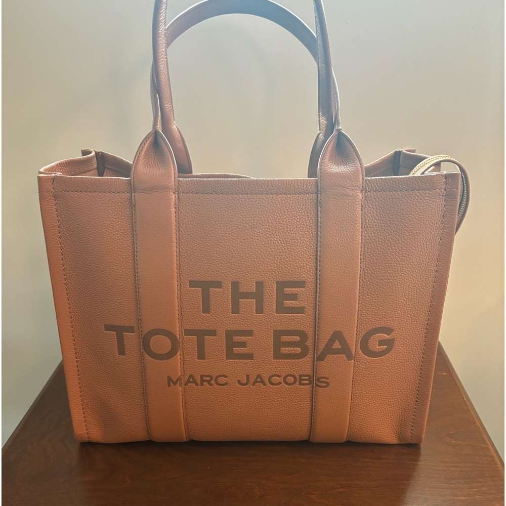 Marc Jacobs The Tote Bag Large